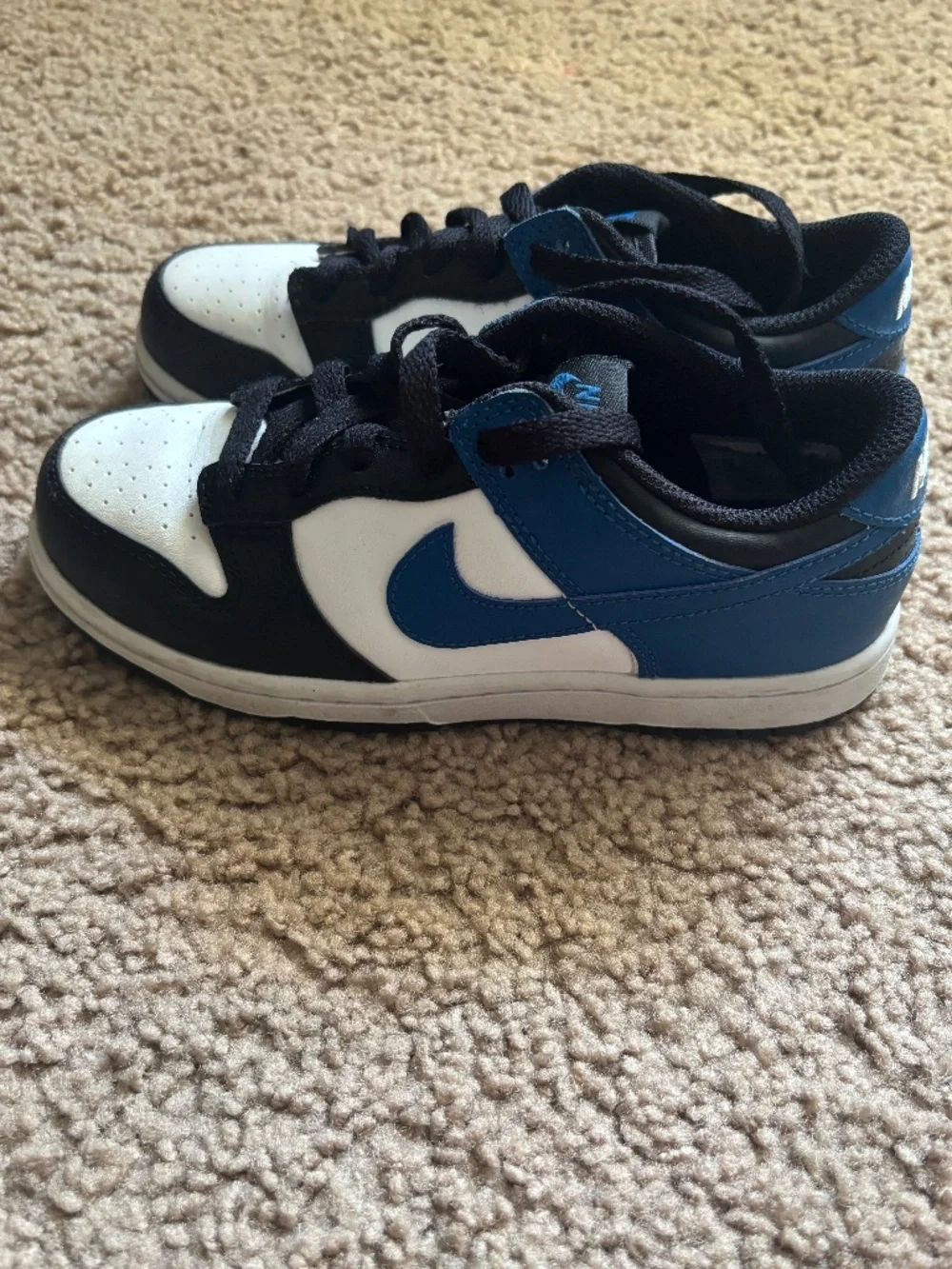 Boy nike shoe’s